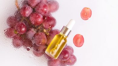 صورة كيف يمكن لزيت العنب أن يفيد بشرتكِ؟