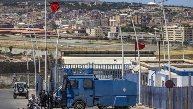 صورة هروب جماعي من المغرب لإسبانيا.. 4500 موقوف بينهم أجانب